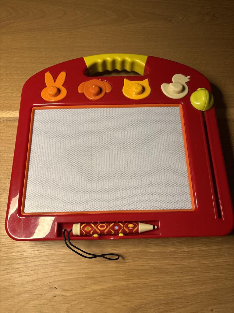 B Toys tegnetavle rød