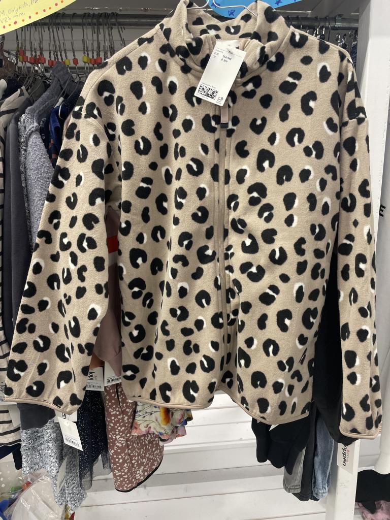 H&M fleece leopard 134