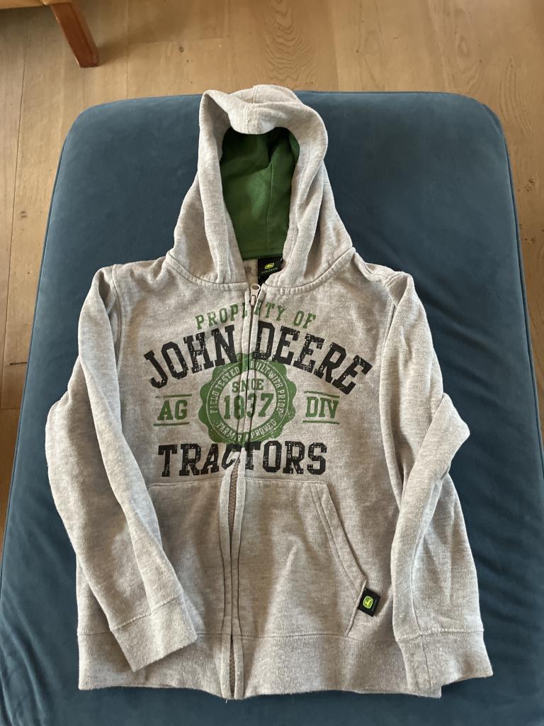 John Deere hoodie. Str