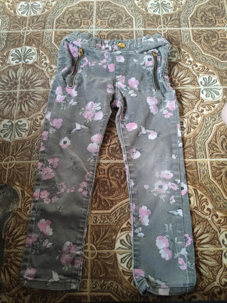 H&M blomstrede bukser
