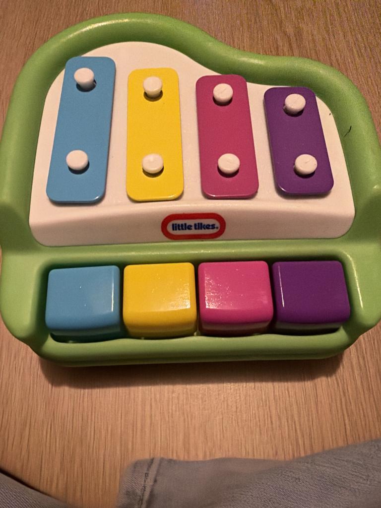 Little Tikes klaver