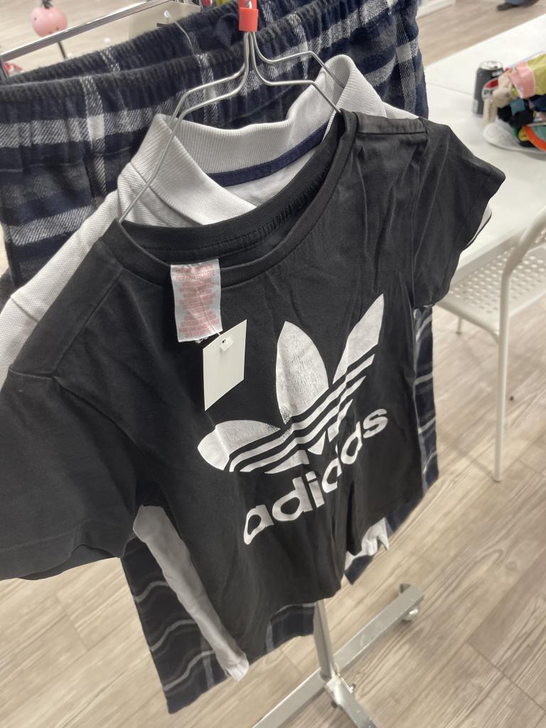 Adidas - t-shirt - 122