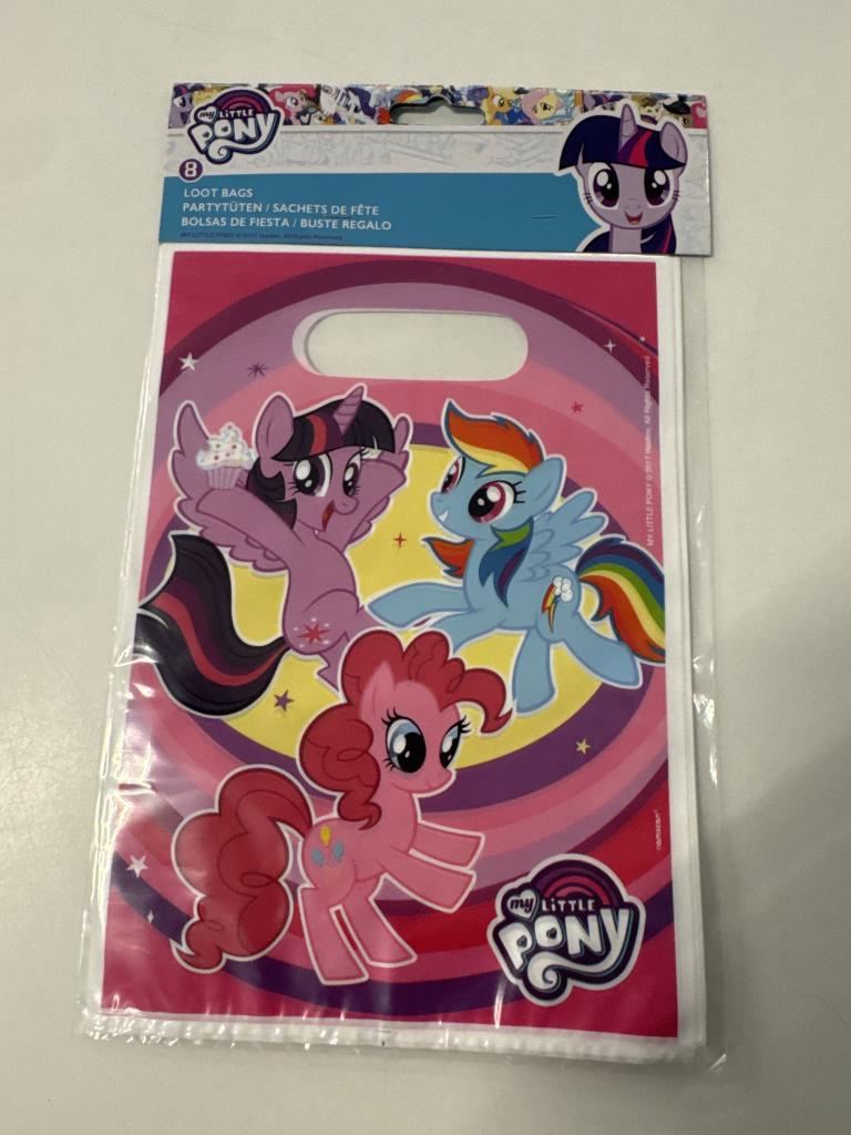 My Little Pony poser
