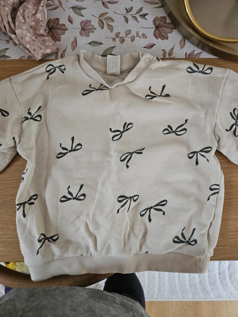 H&M sweatshirt 86