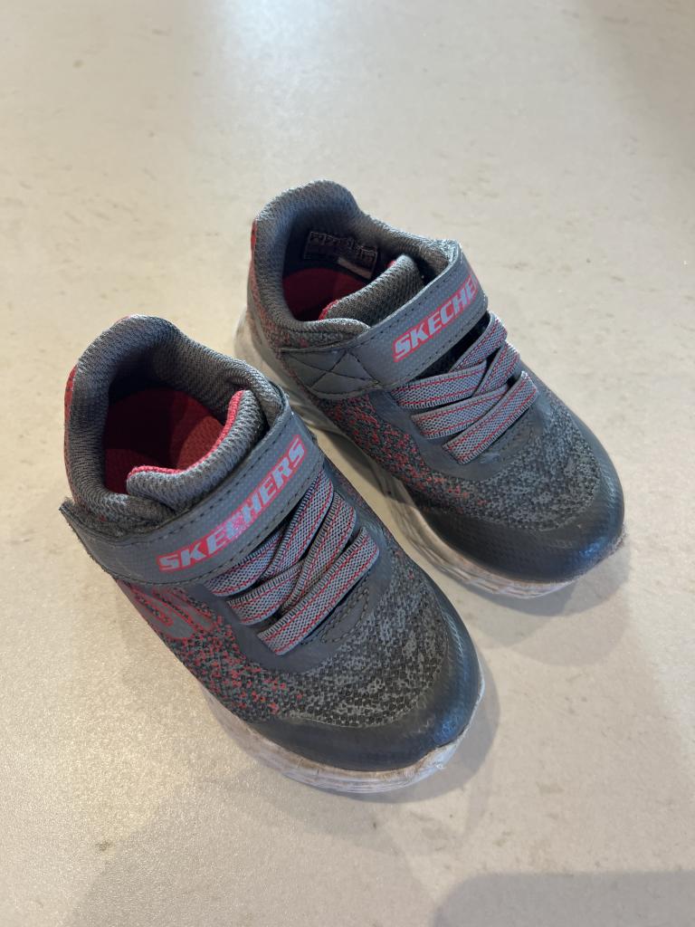 Skechers sneakers str22