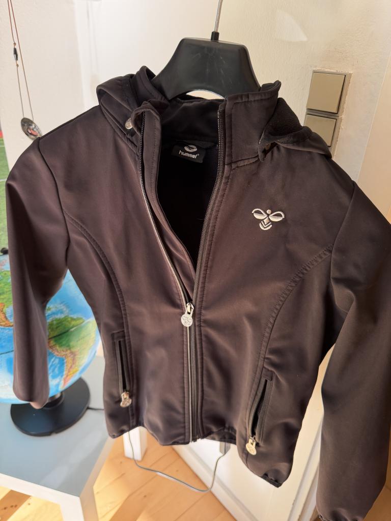 Hummel softshell str.128