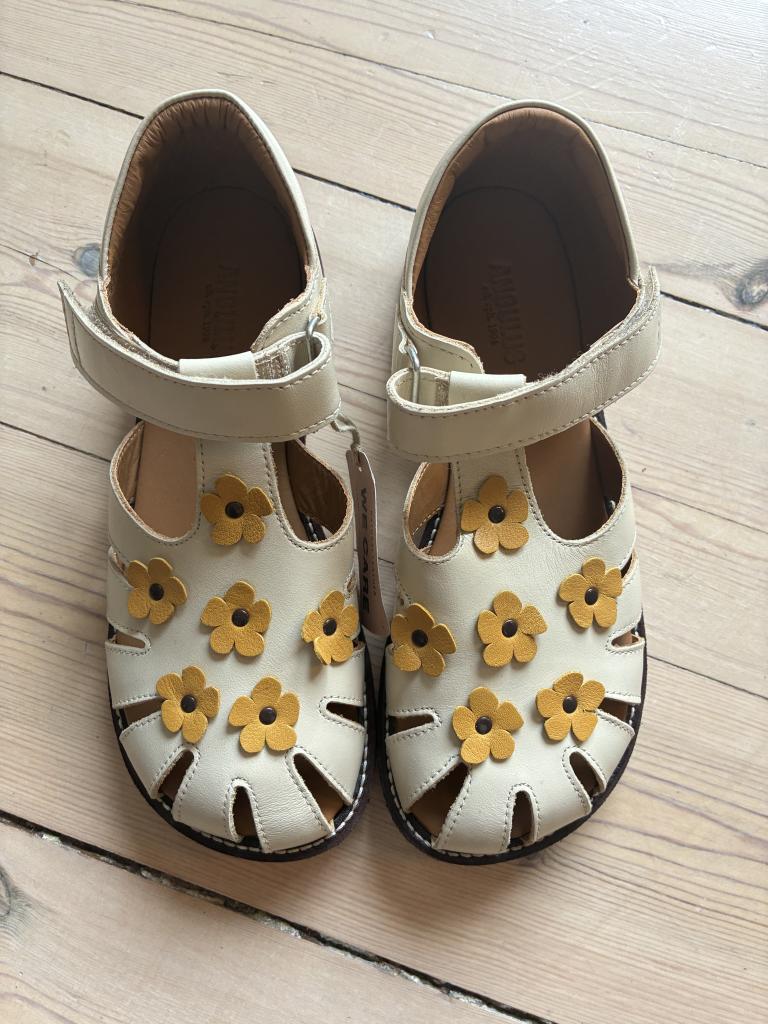 Angulus sandaler 32 NY