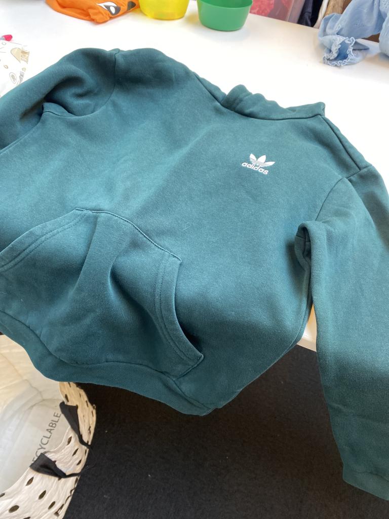 Adidas hættetrøje 135