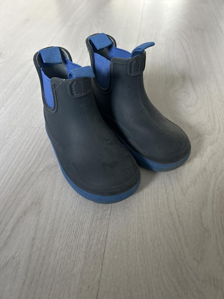 Blå gummistøvler