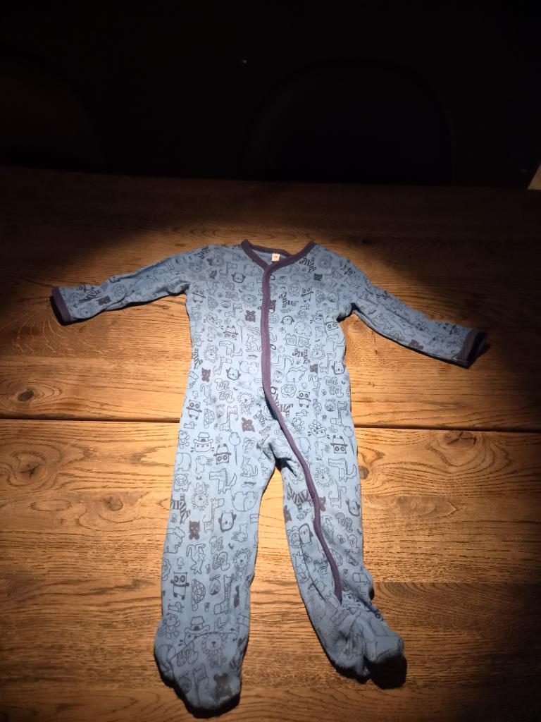 Blå heldragt med dyr 68