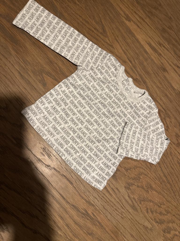 DKNY bluse 0-3 mdr