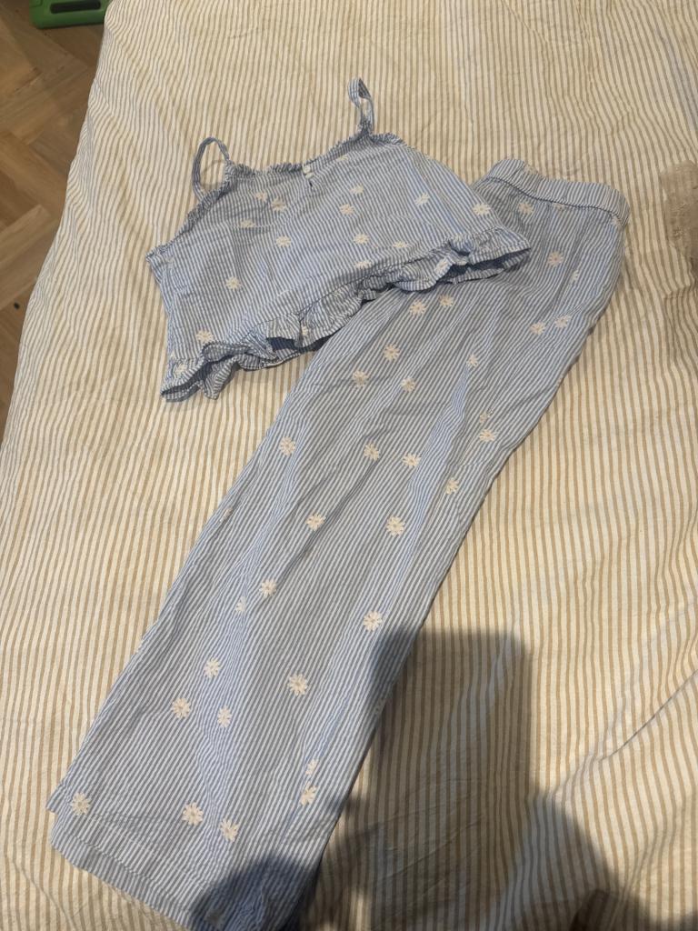 H&M blåt sæt