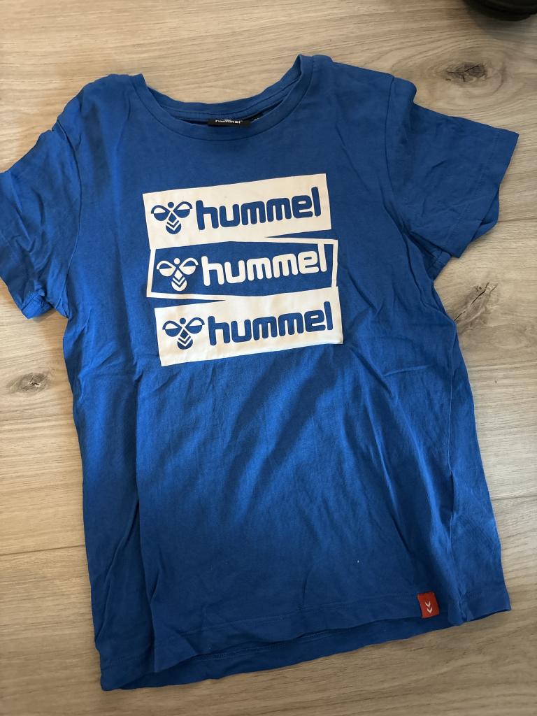 Blå Hummel t-shirt 122