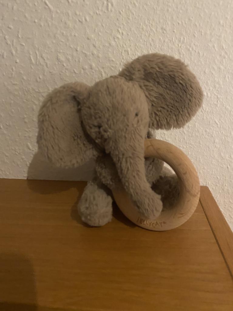 Jellycat elefant rangle