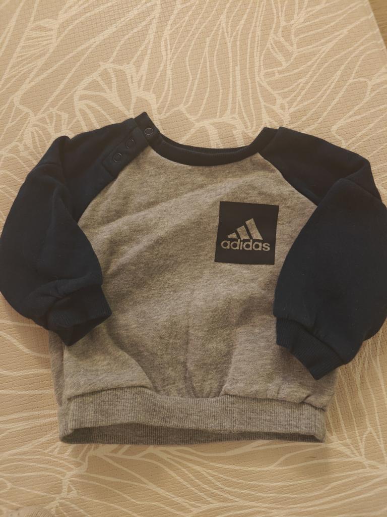 Adidas sweatshirt, 68