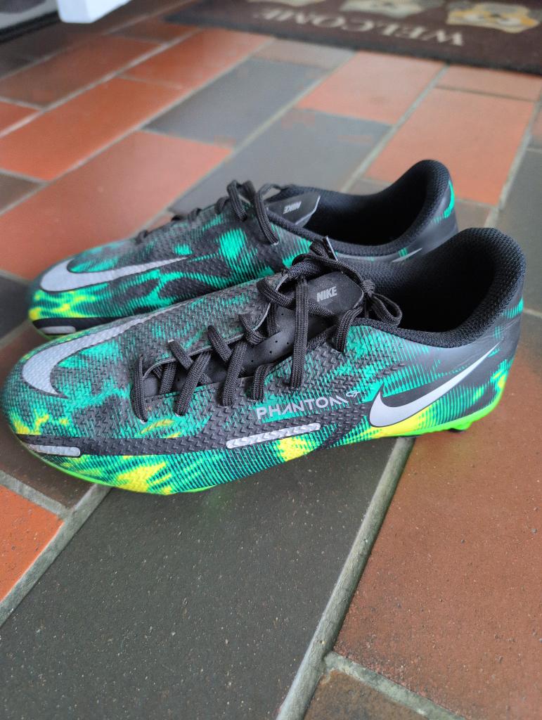 Nike fodboldstøvler 38