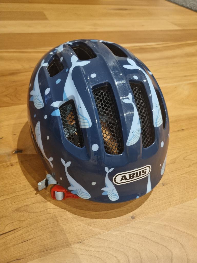 Abus cykelhjelm hvaler