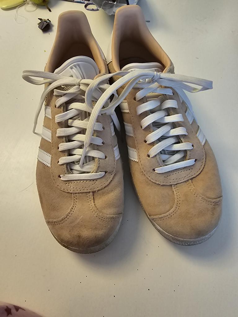 Adidas sneakers 38
