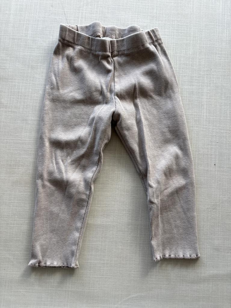 Beige buks HM str 86