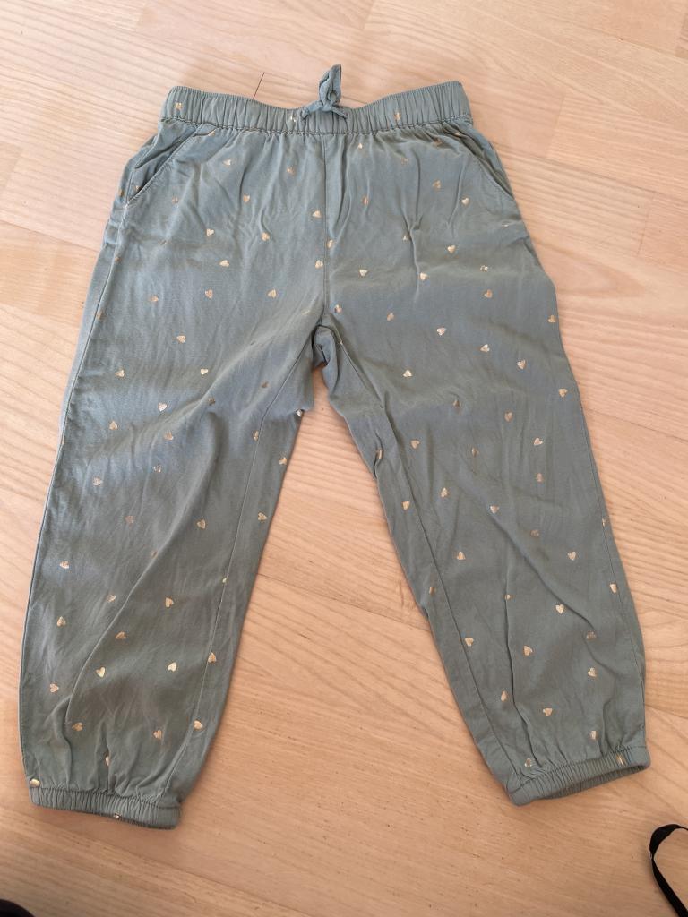 H&M bukser 104