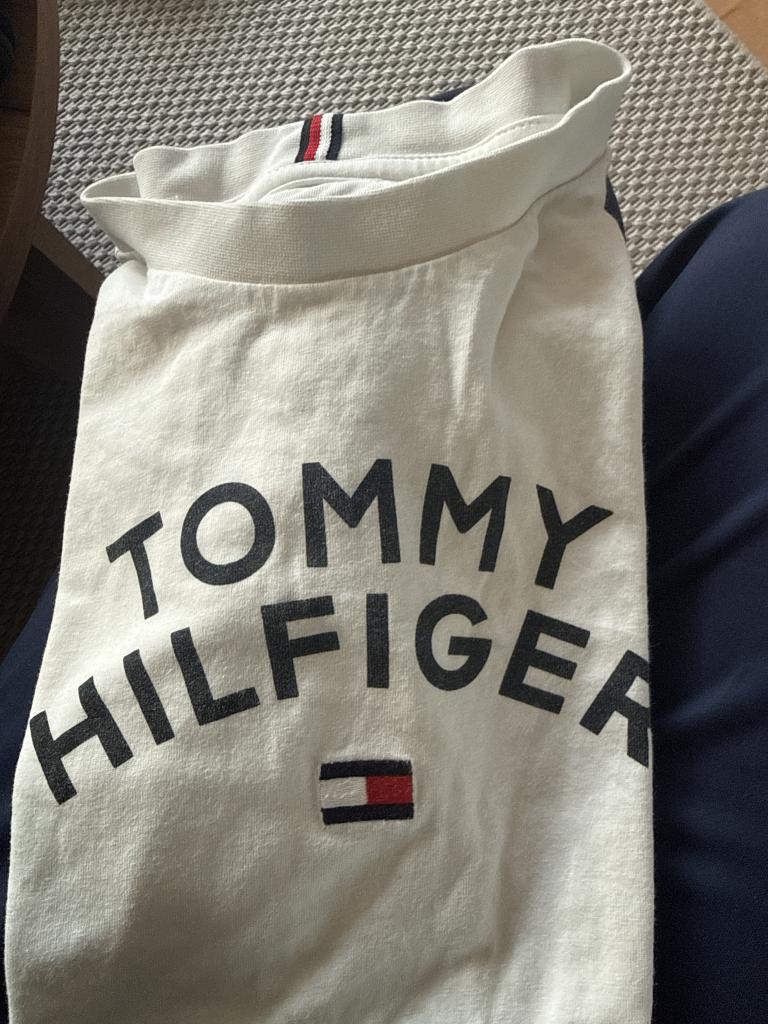 Hilfiger tee hvid 140