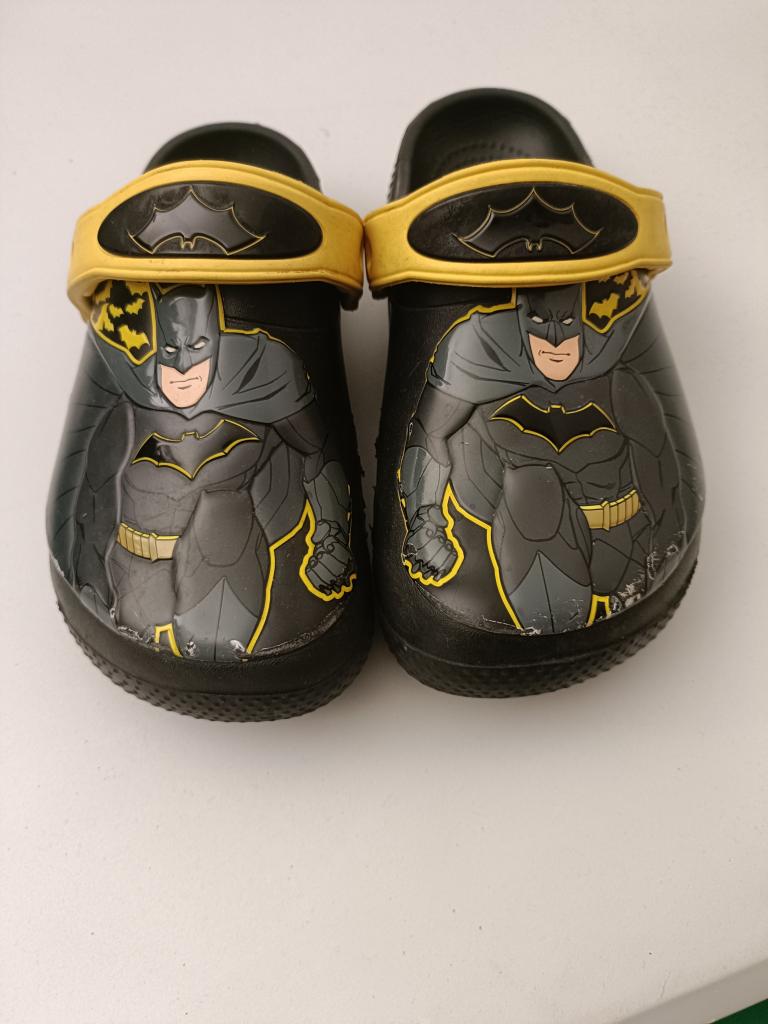 Batman Crocs 27(11)