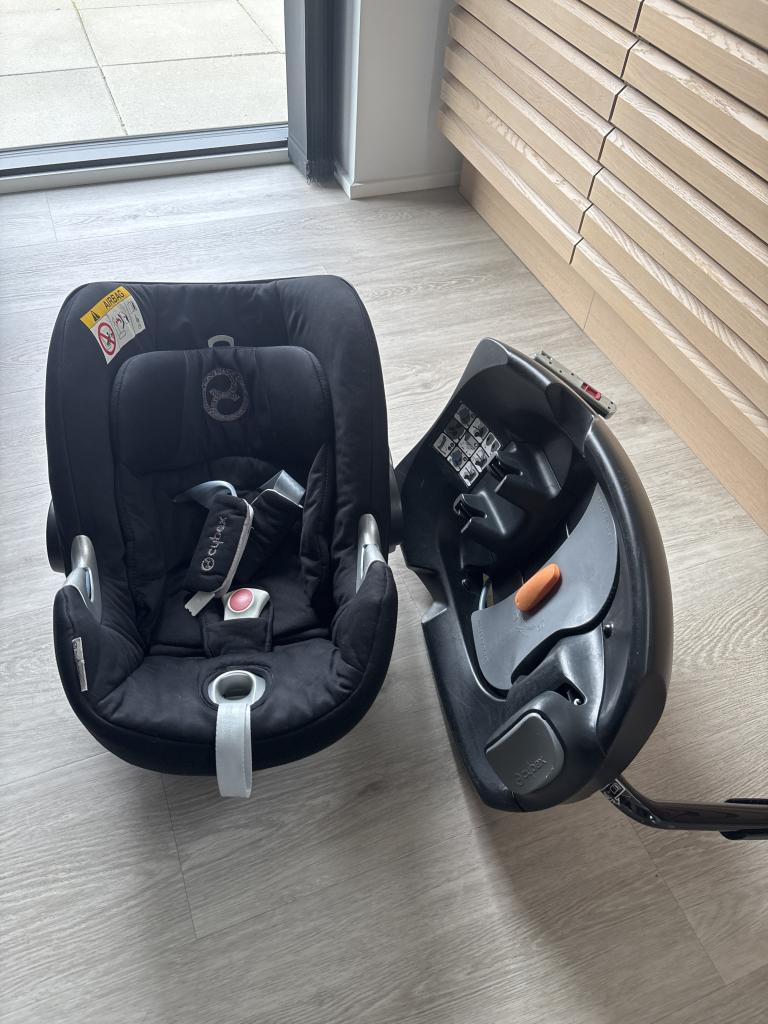 Cybex Aton Q autostol