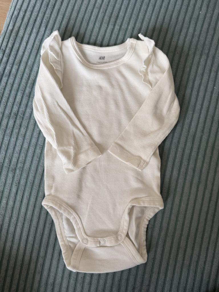 62 H&M hvid rib body