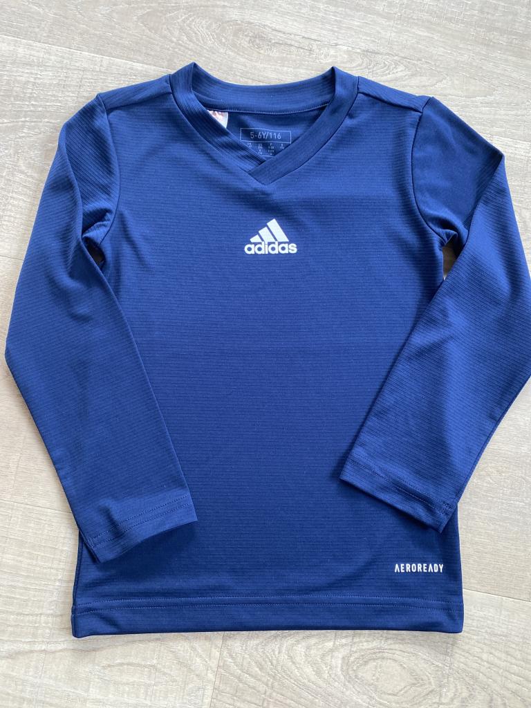 Adidas sportstrøje110/116