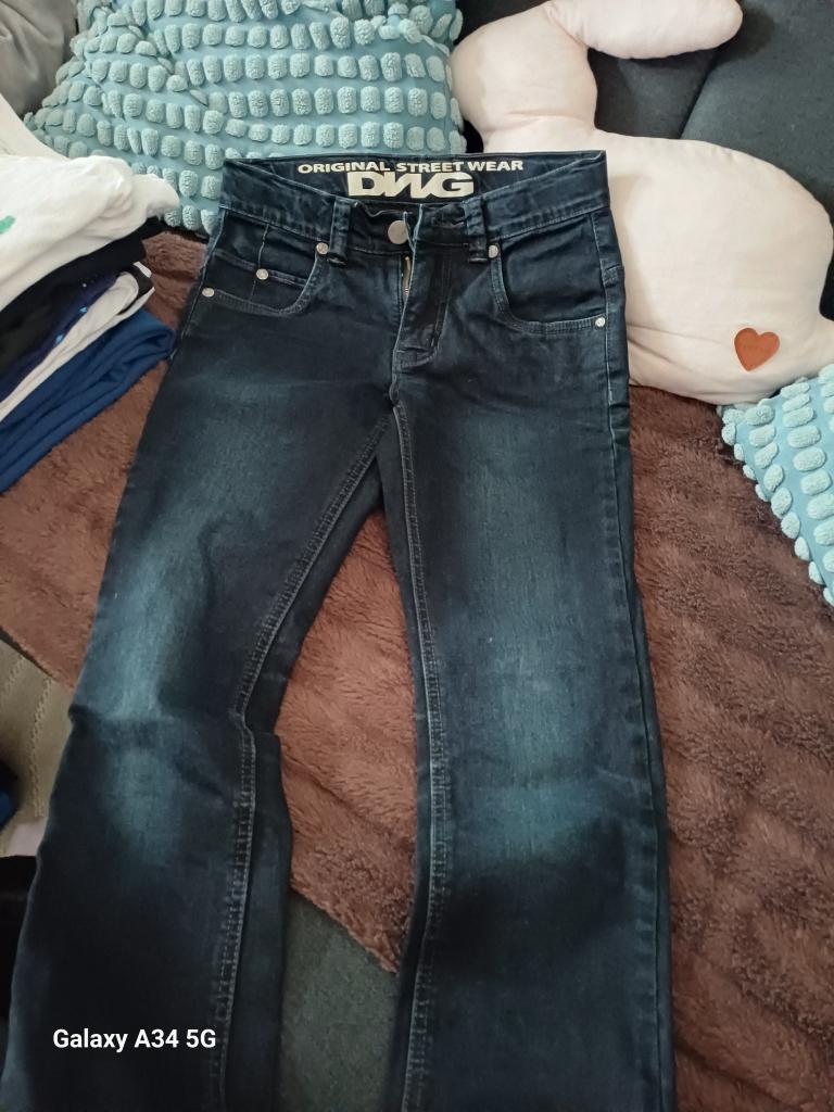 DWG jeans