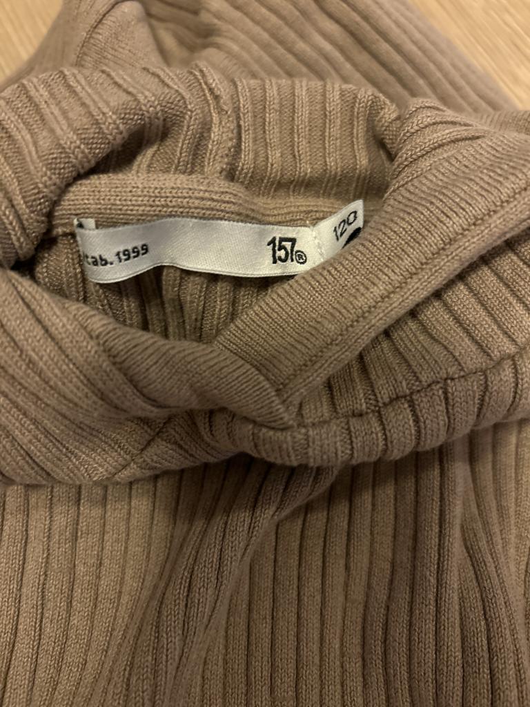 157  sweatshirt