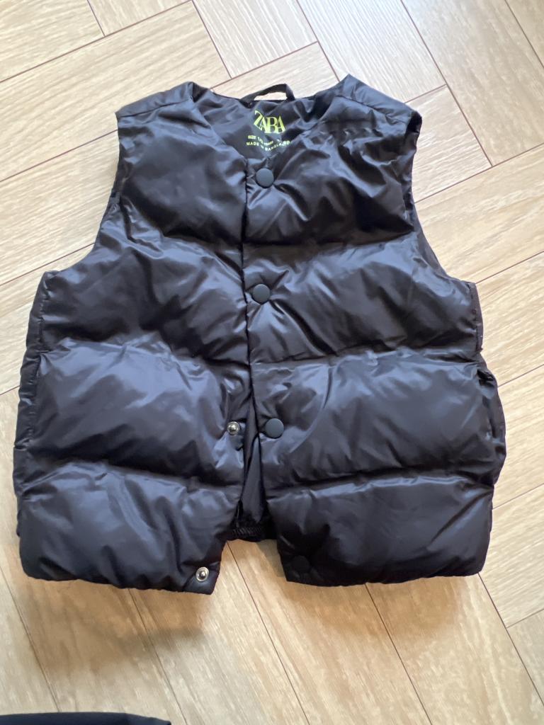 Zara vest