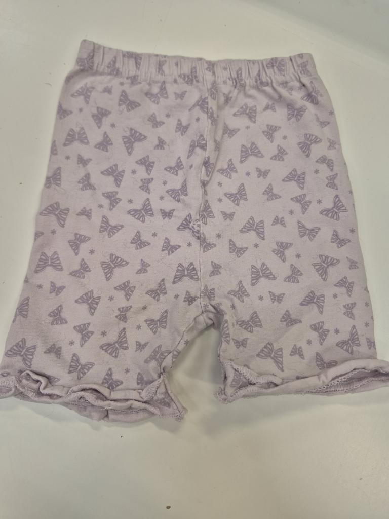 74, Shorts, Ukendt