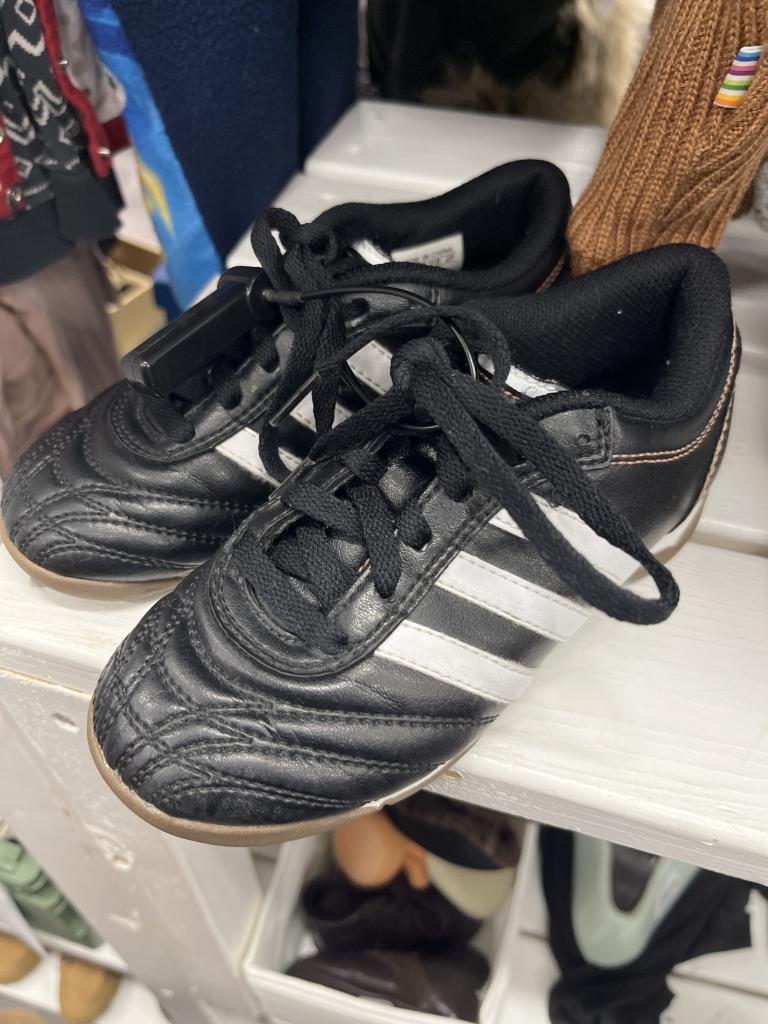 Adidas indendørssko29
