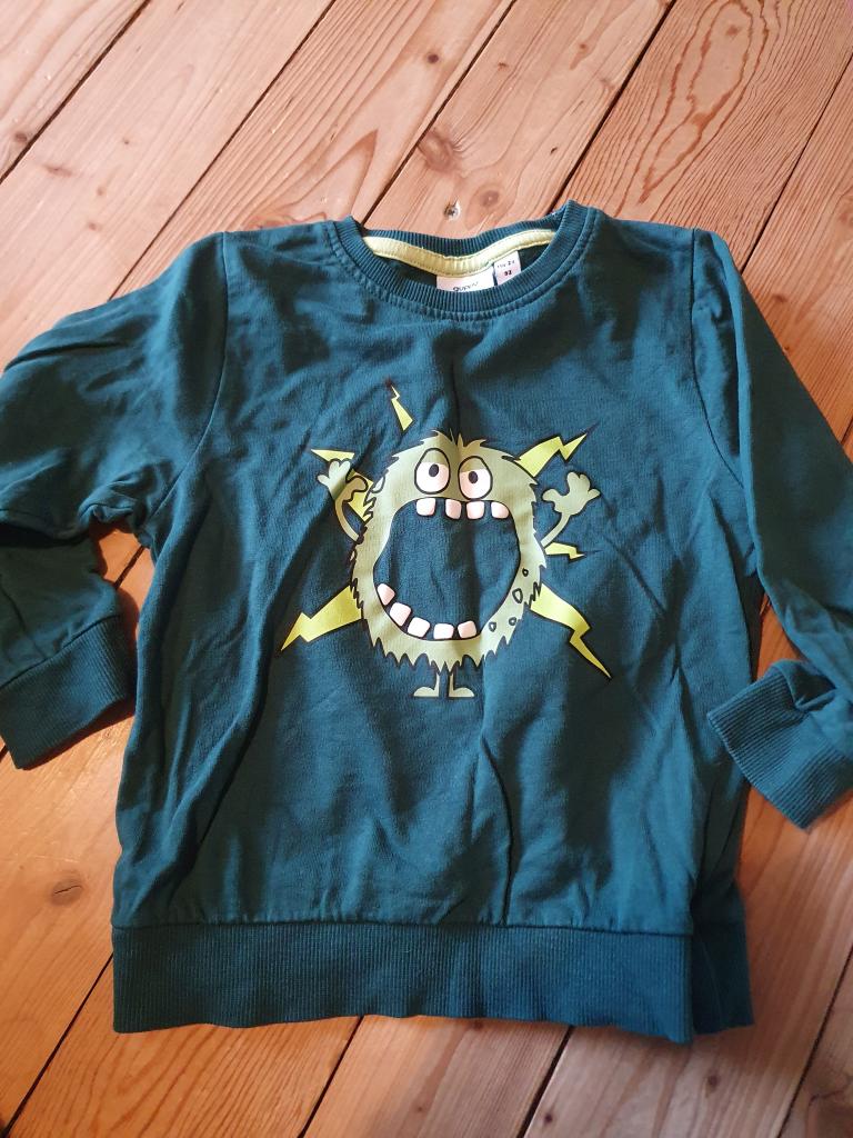 Grøn bluse fra guppy