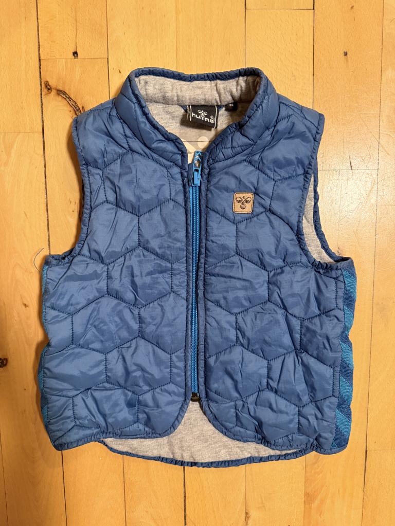 Blå vest Hummel 86