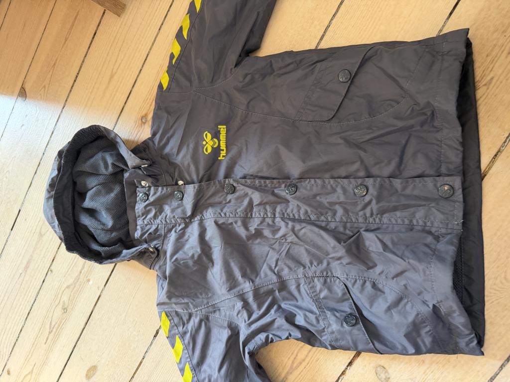 Hummel jakke