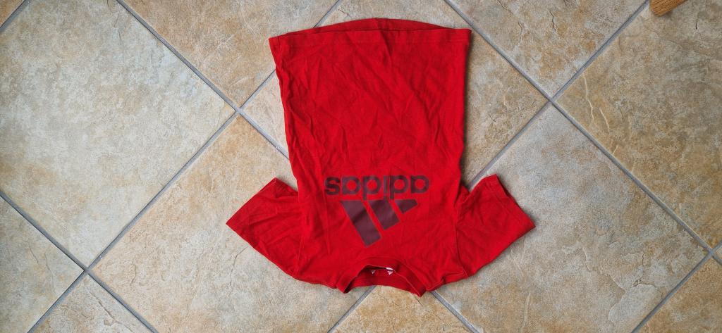 Adidas T-shirt