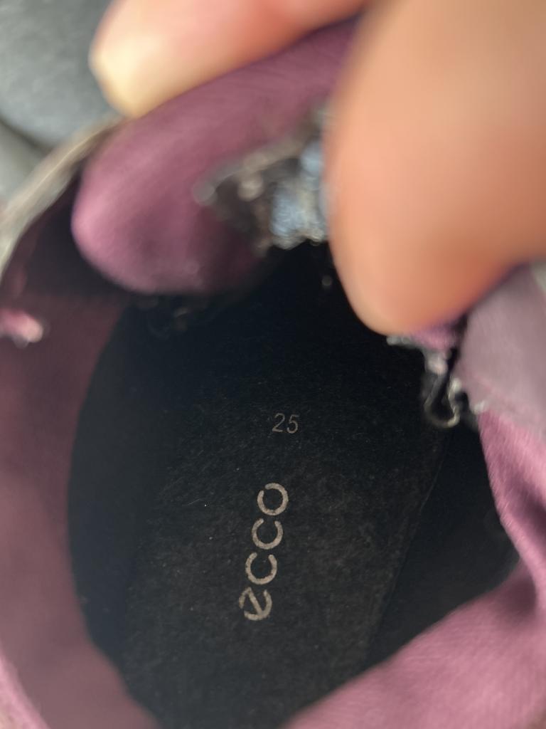 ECCO sko str. 25