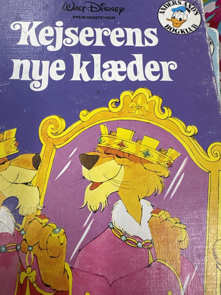 Kejserens nye klæder bo
