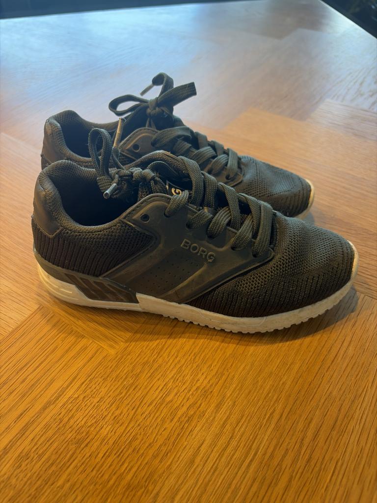 Bjørnborg sneakers 32