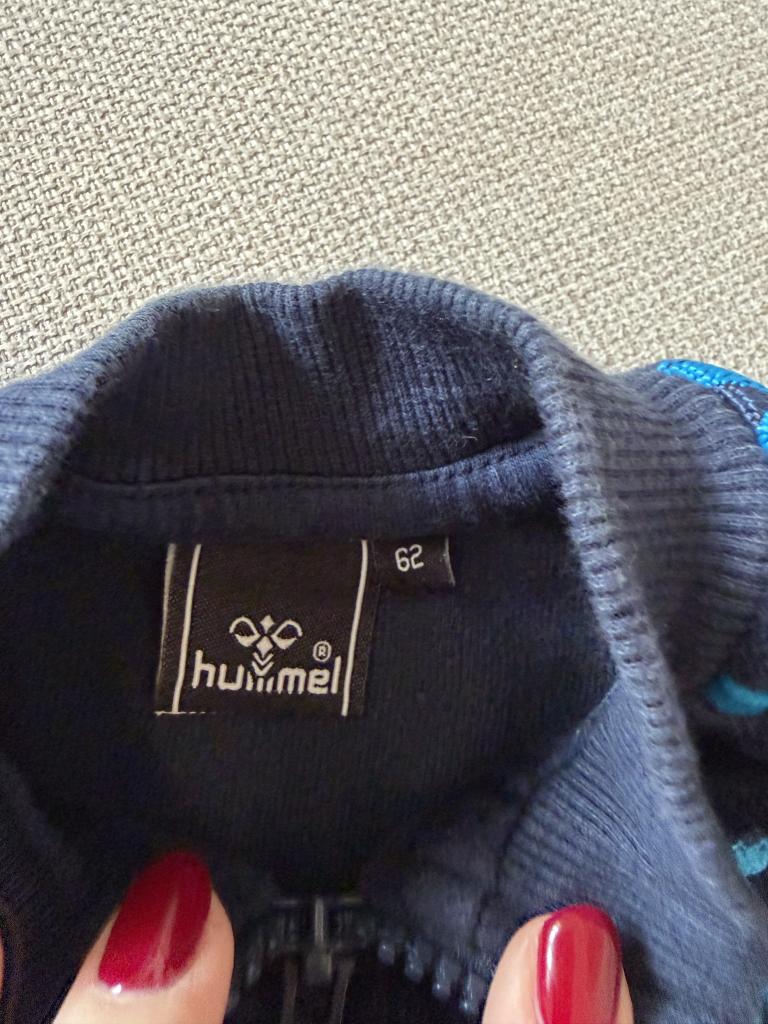 Hummel sweatshirt