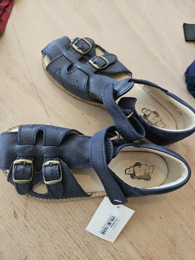 RAP sandaler