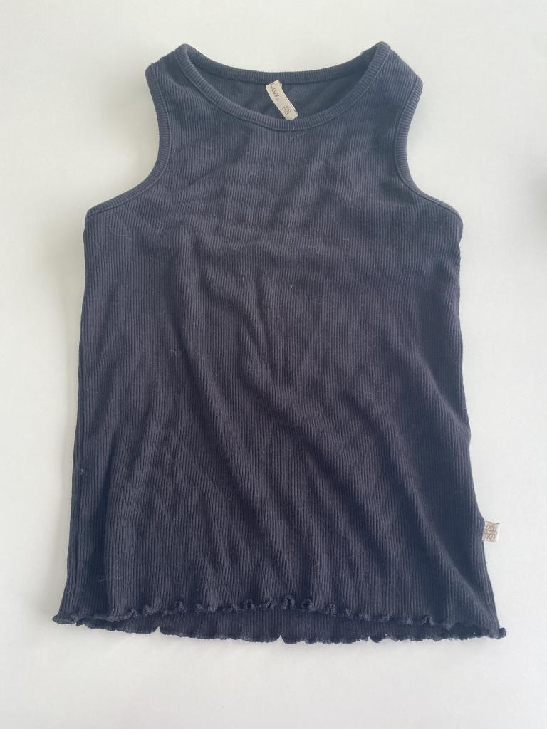 Sort PompDeLux top