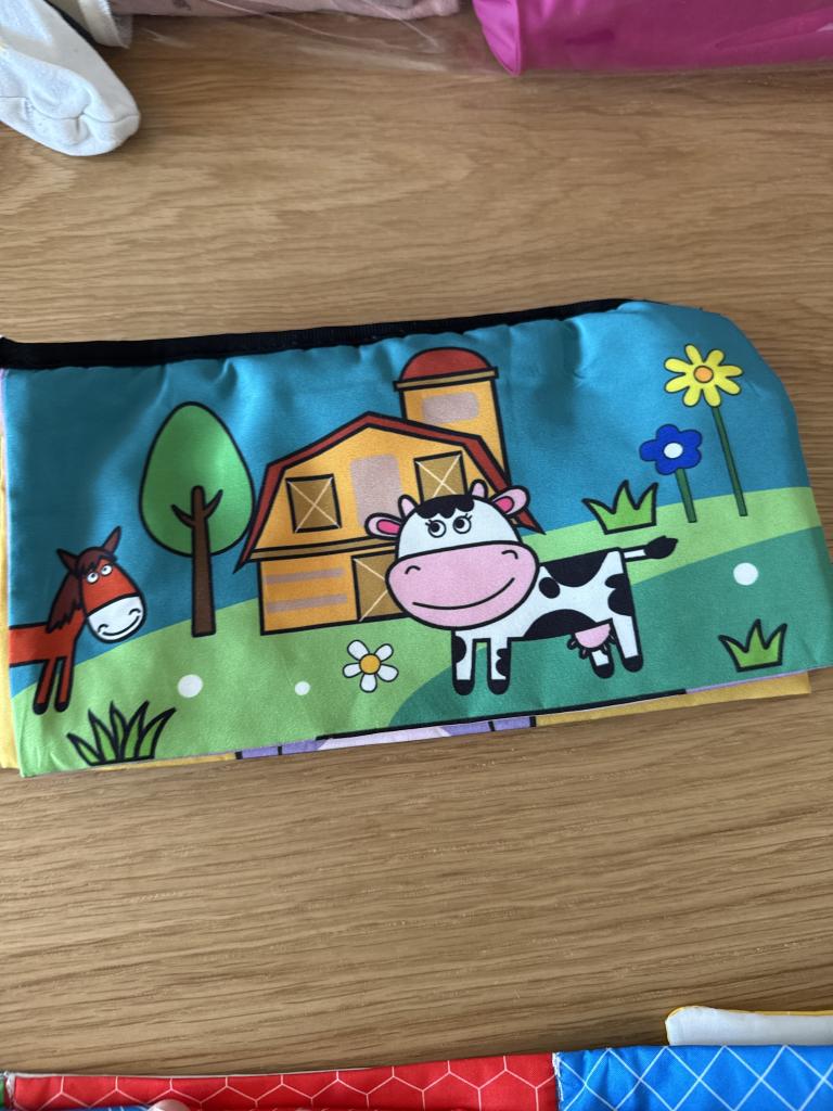 Aktivitetsbog til baby