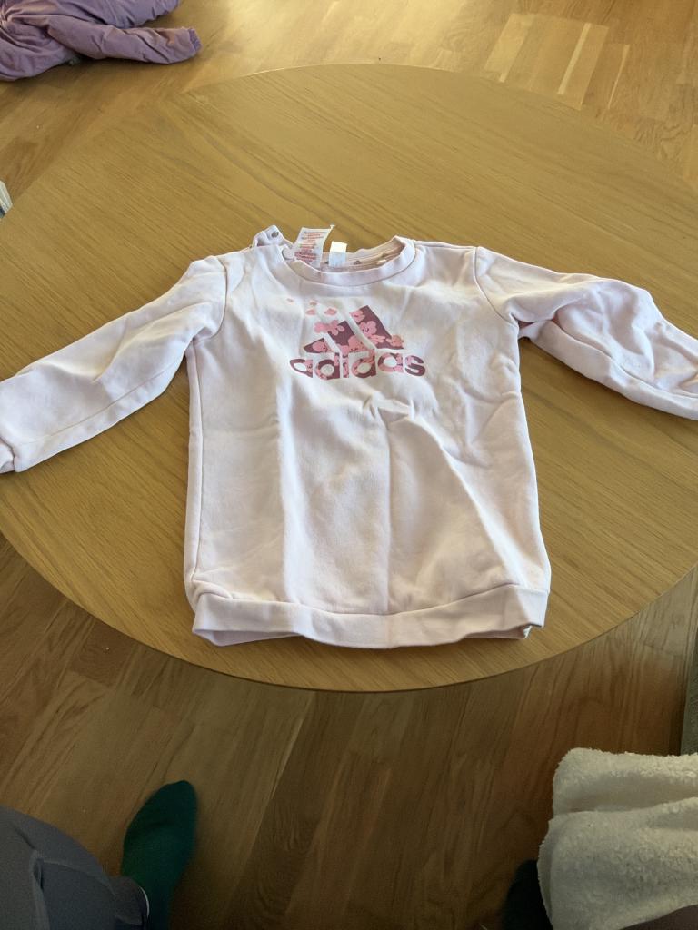 Adidas sweatshirt 86