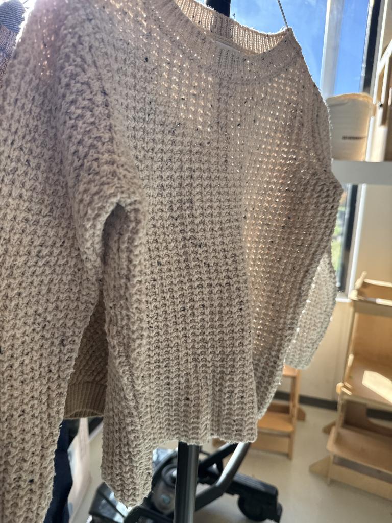 Beige trikbluses 116