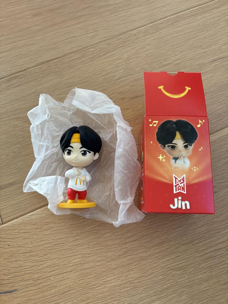 TinyTAN Jin figur
