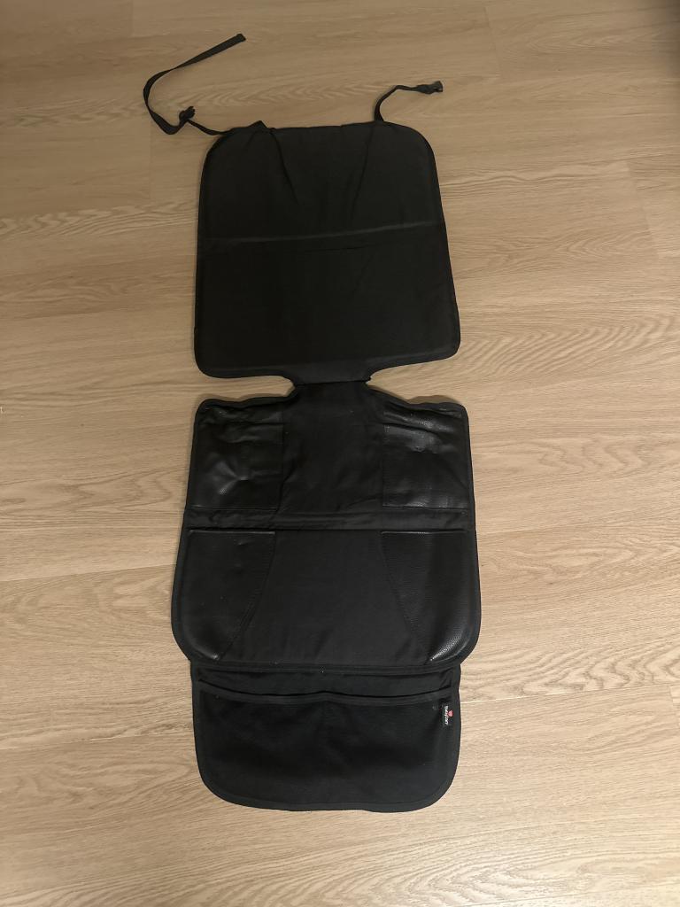 BabyDan bilsædebeskytter