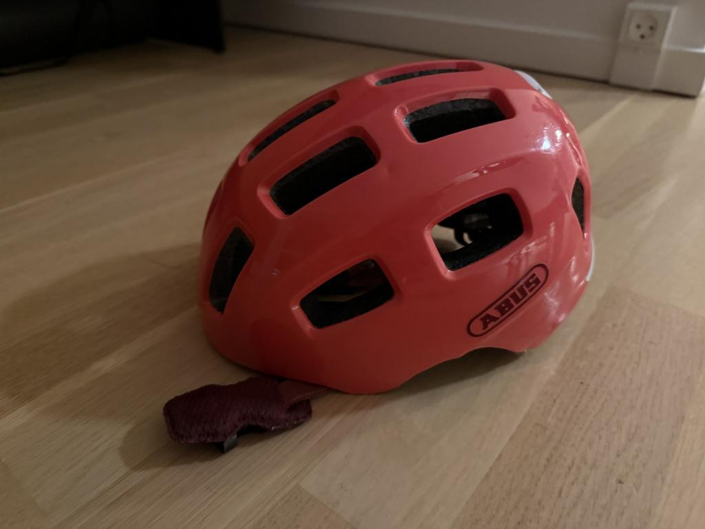 Abus hjelm rød48-54cm